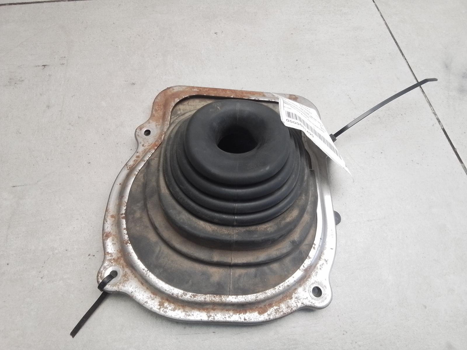 View Auto part Console Nissan Navara 2012