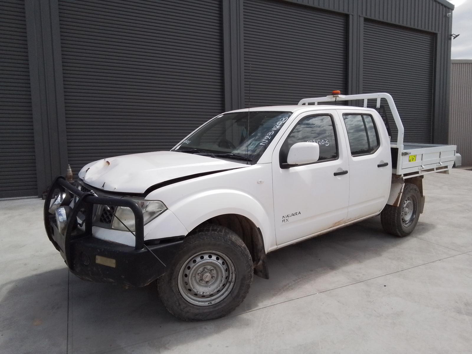 View Auto part Transfer Case Nissan Navara 2012