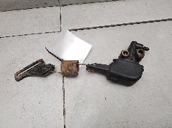 View Auto part Brake Comp Valve Nissan Navara 1998