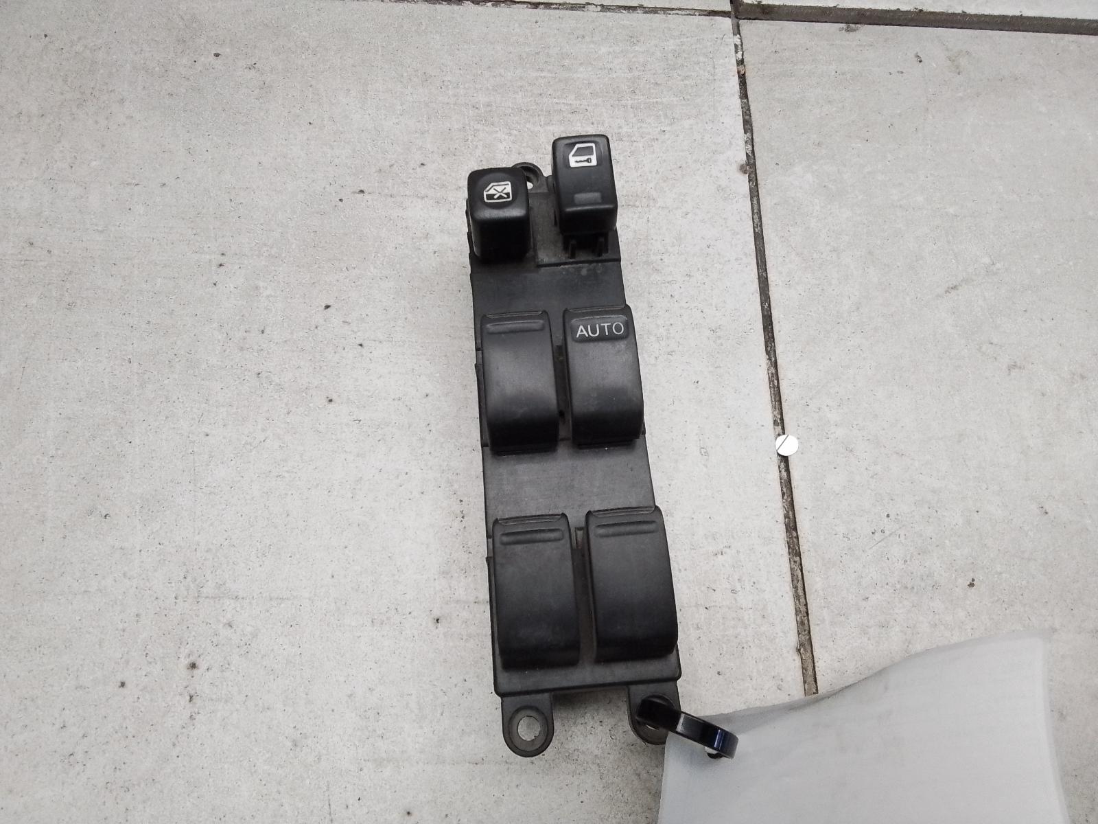 View Auto part Pwr Dr Wind Switch Nissan Pulsar 2003