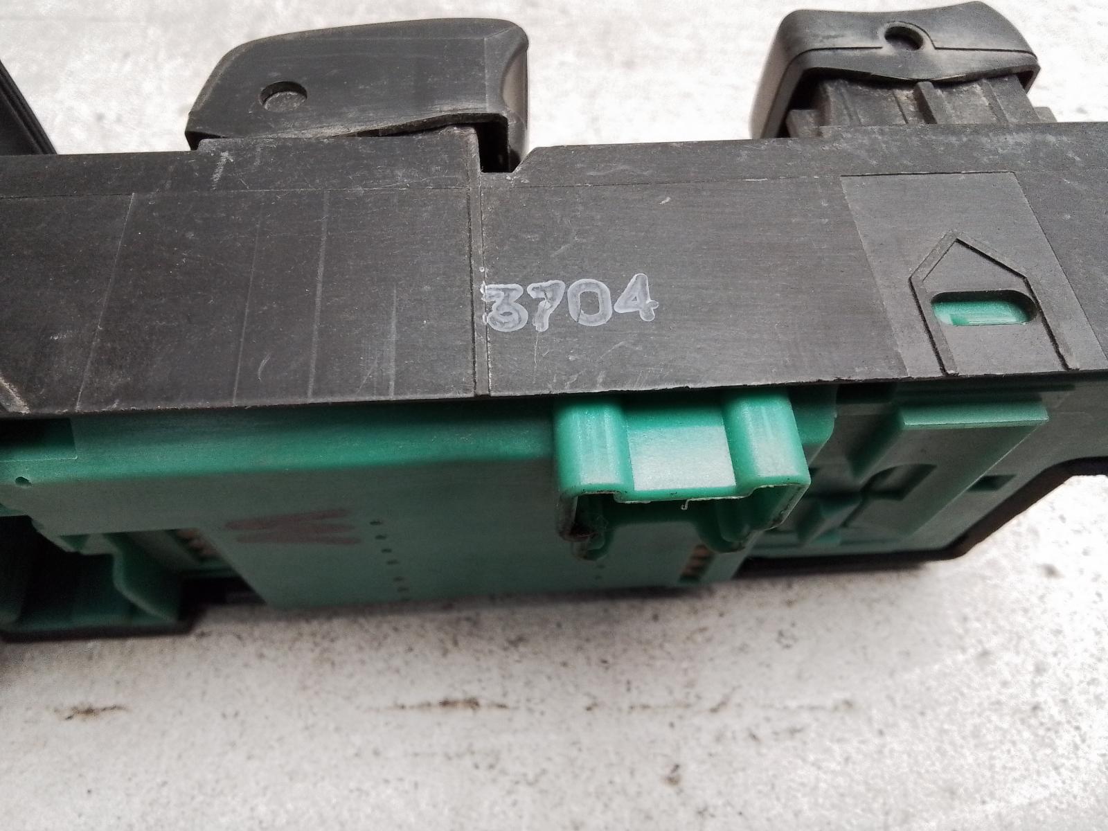 2003 Nissan Pulsar Pwr Dr Wind Switch View Auto part Pwr Dr Wind Switch Nissan Pulsar 2003