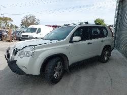 View Auto part Radio/Cd/Dvd/Sat/Tv Nissan Xtrail 2012