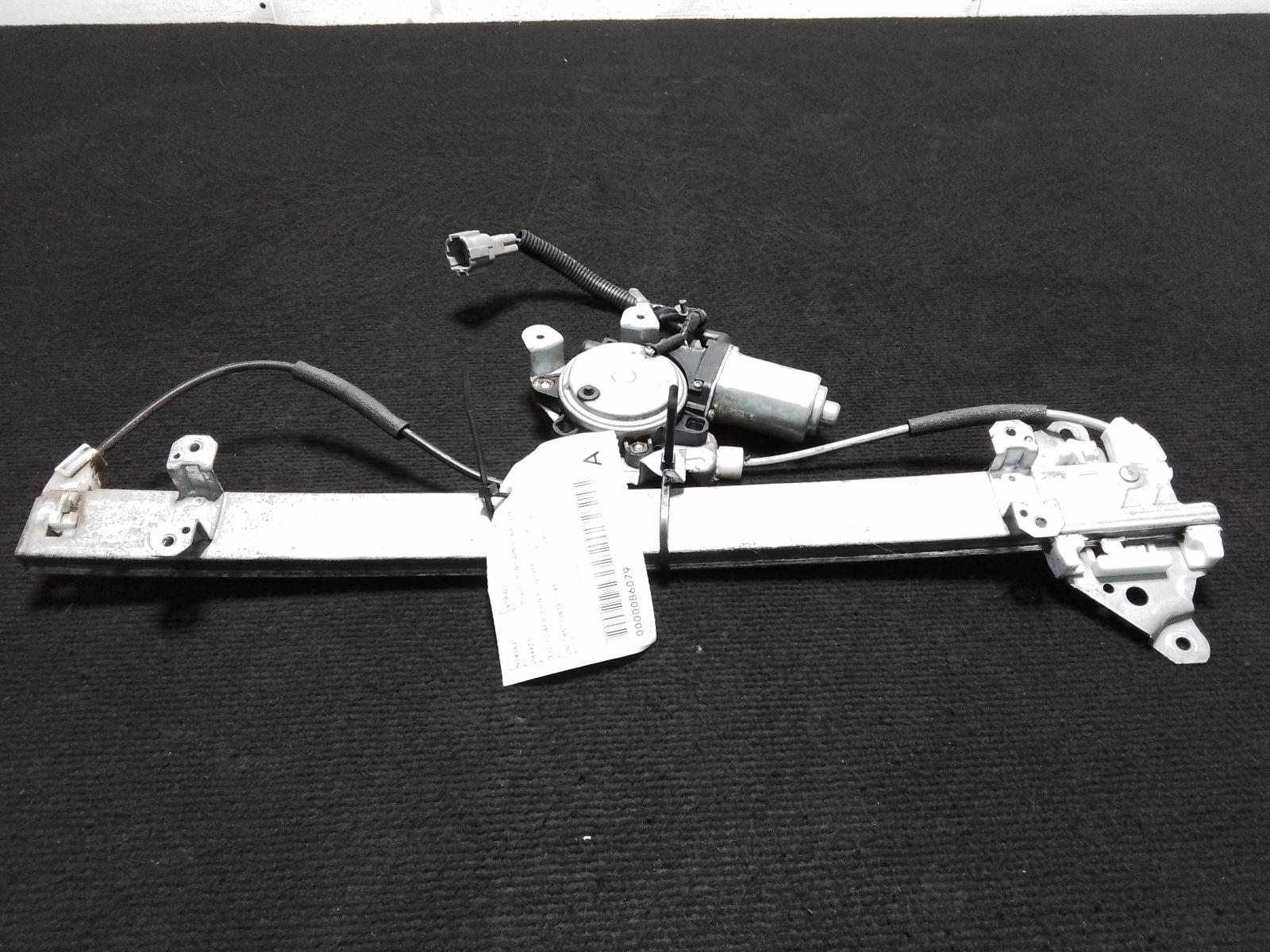 View Auto part Right Front Window Reg/Motor Nissan Xtrail 2003