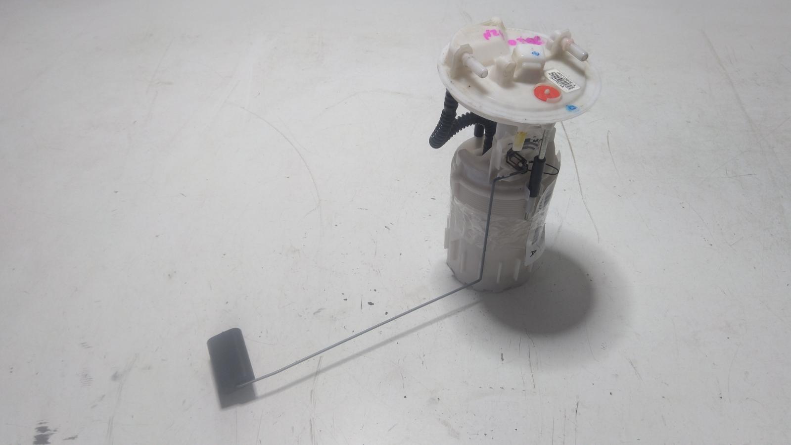 View Auto part Fuel Sending Unit Renault Master 2022