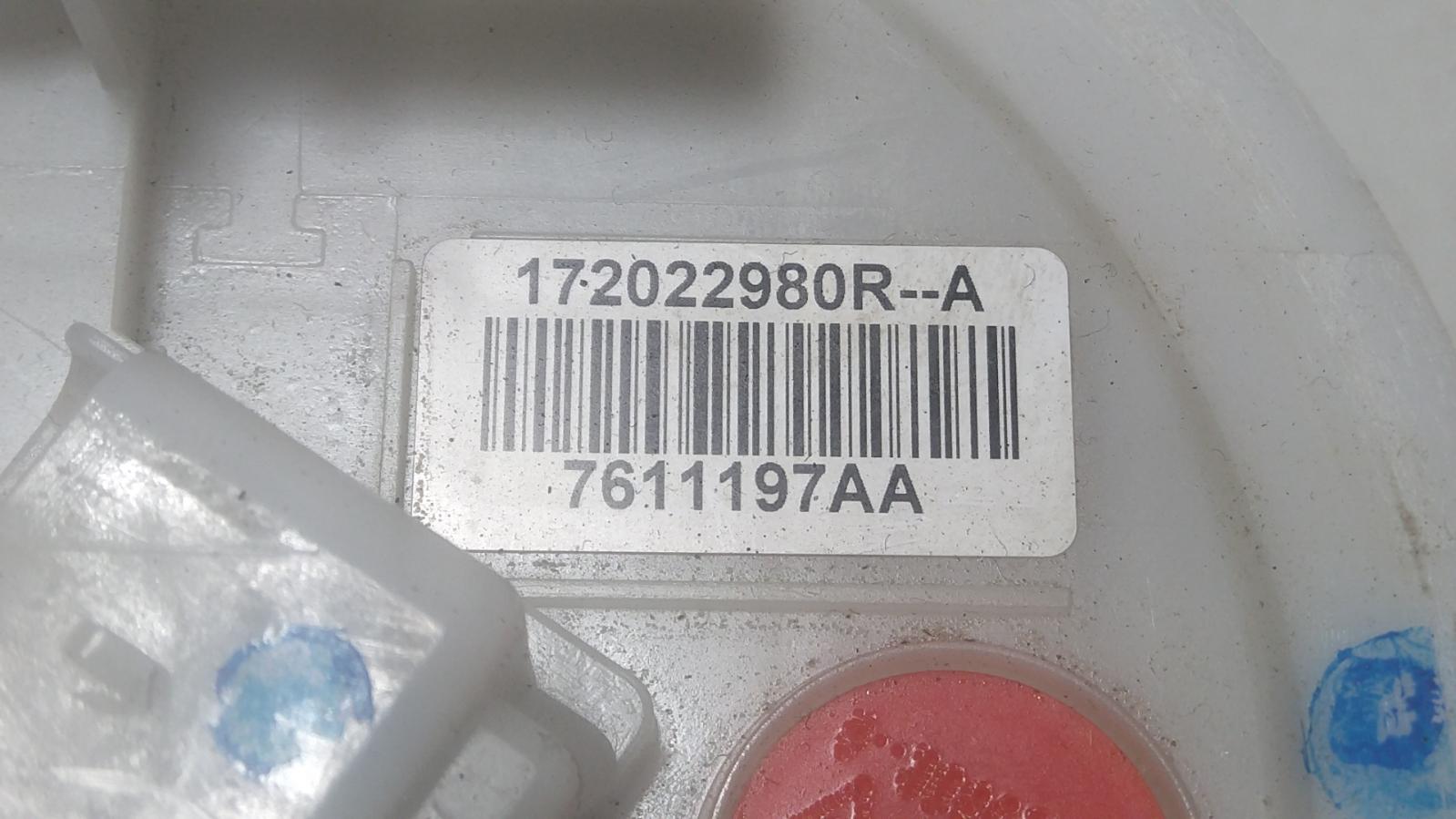 View Auto part Fuel Sending Unit Renault Master 2022