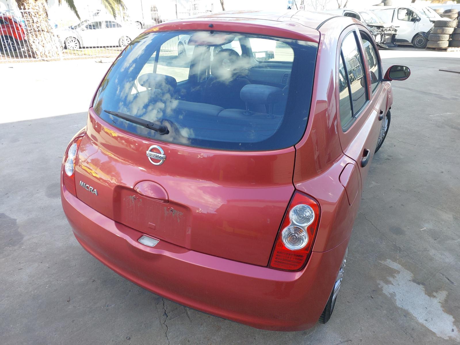 2010 Nissan Micra Grille View Auto part Grille Nissan Micra 2010