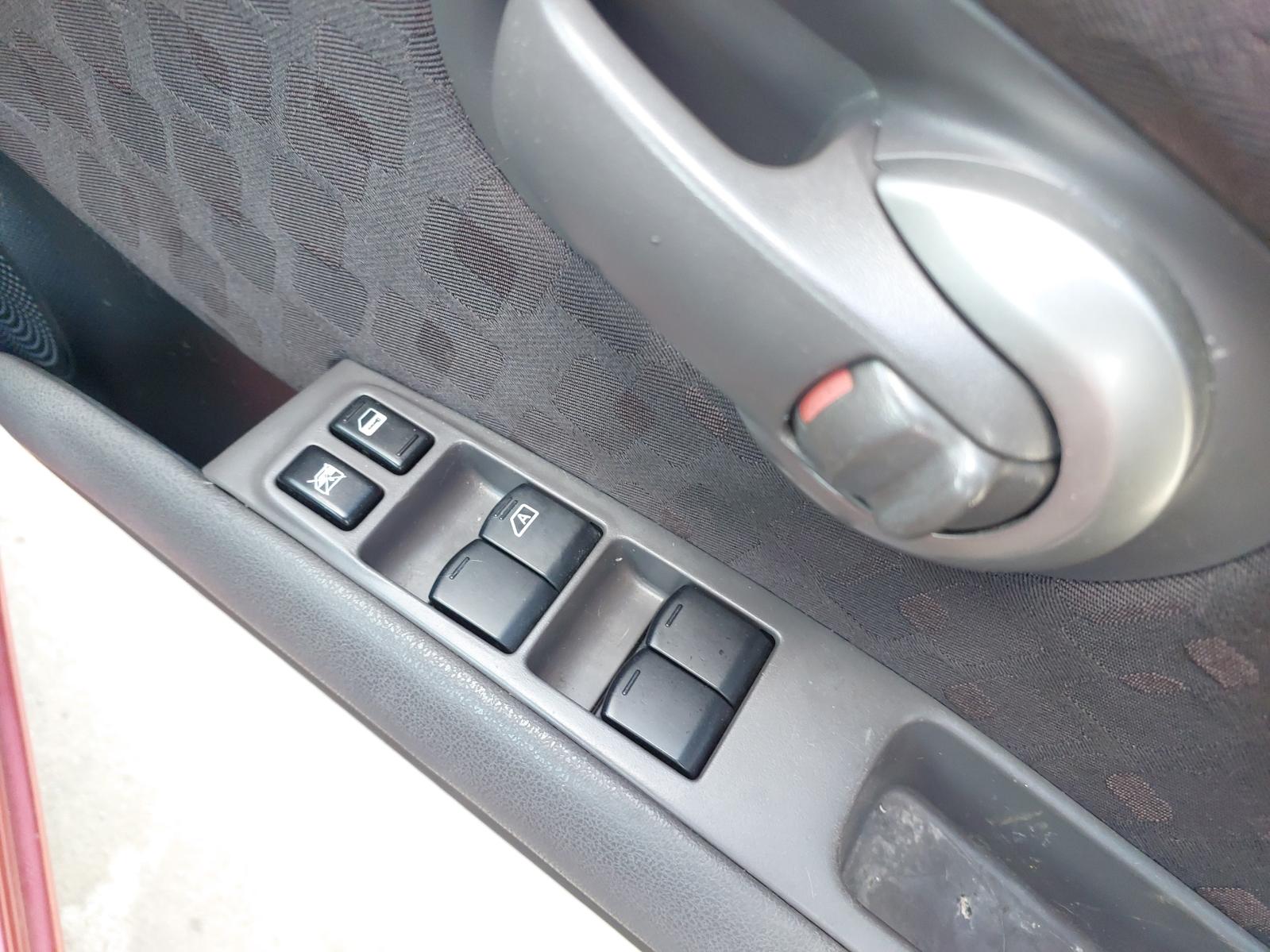 2010 Nissan Micra Grille View Auto part Grille Nissan Micra 2010