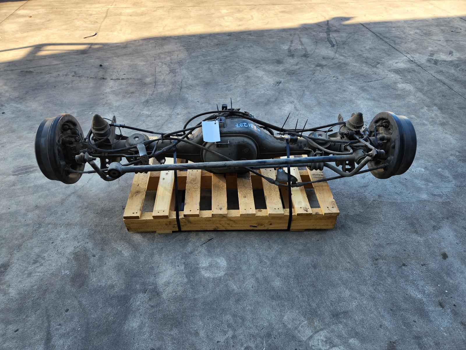 View Auto part Rear Diff Assembly Nissan Navara 2017