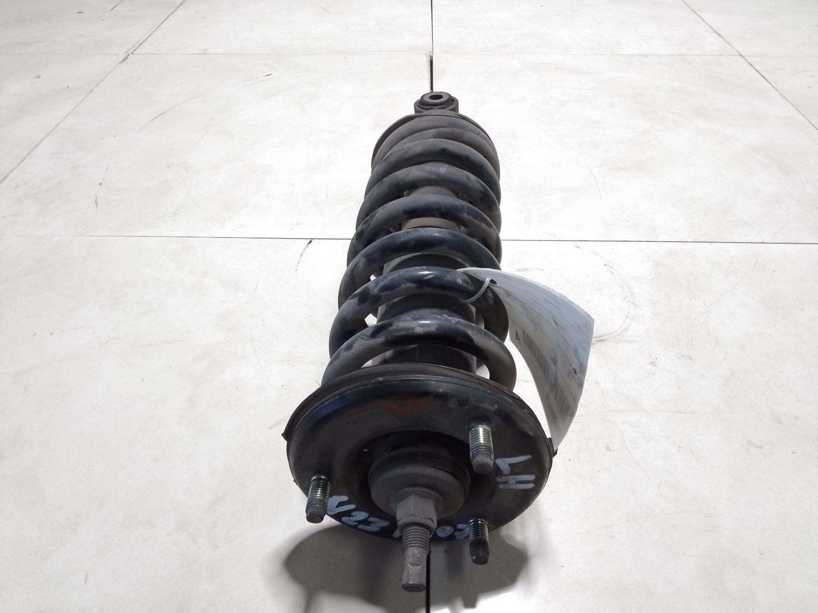 View Auto part Left Front Strut Nissan Navara 2017