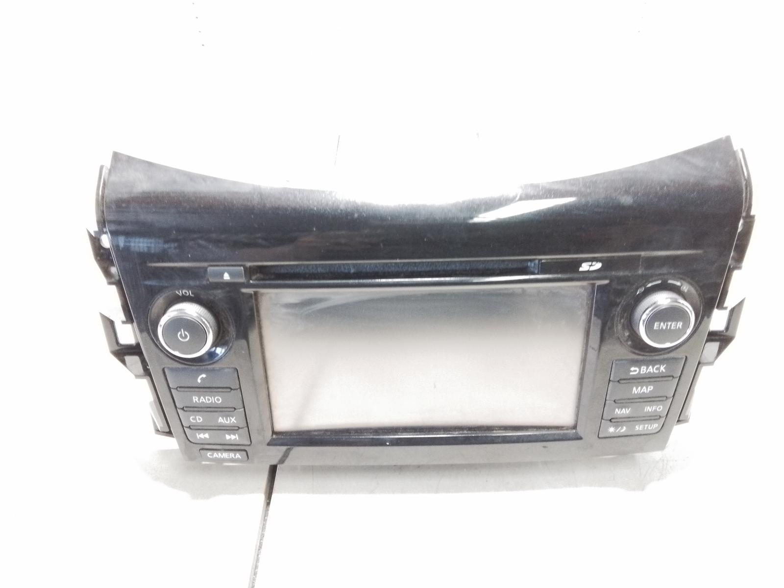 2017 Nissan Navara Radio/Cd/Dvd/Sat/Tv View Auto part Radio/Cd/Dvd/Sat/Tv Nissan Navara 2017
