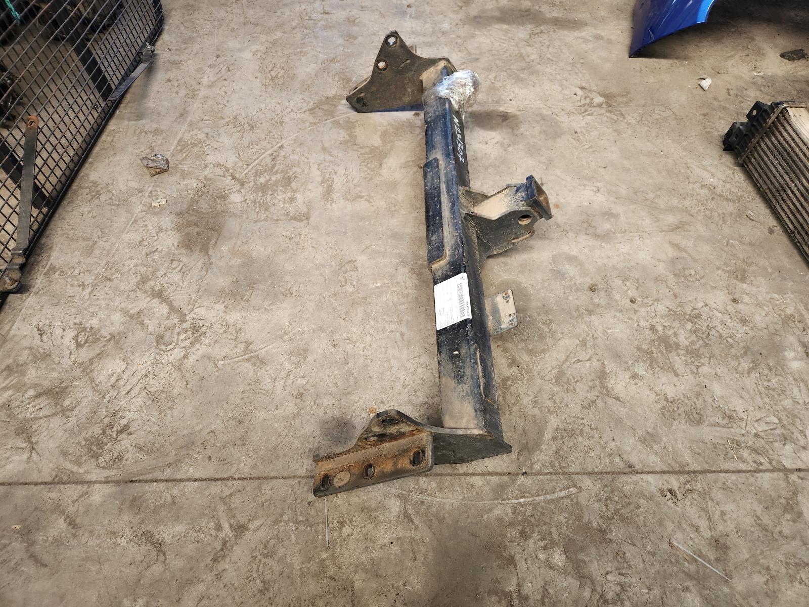 2017 Nissan Navara Towbar View Auto part Towbar Nissan Navara 2017
