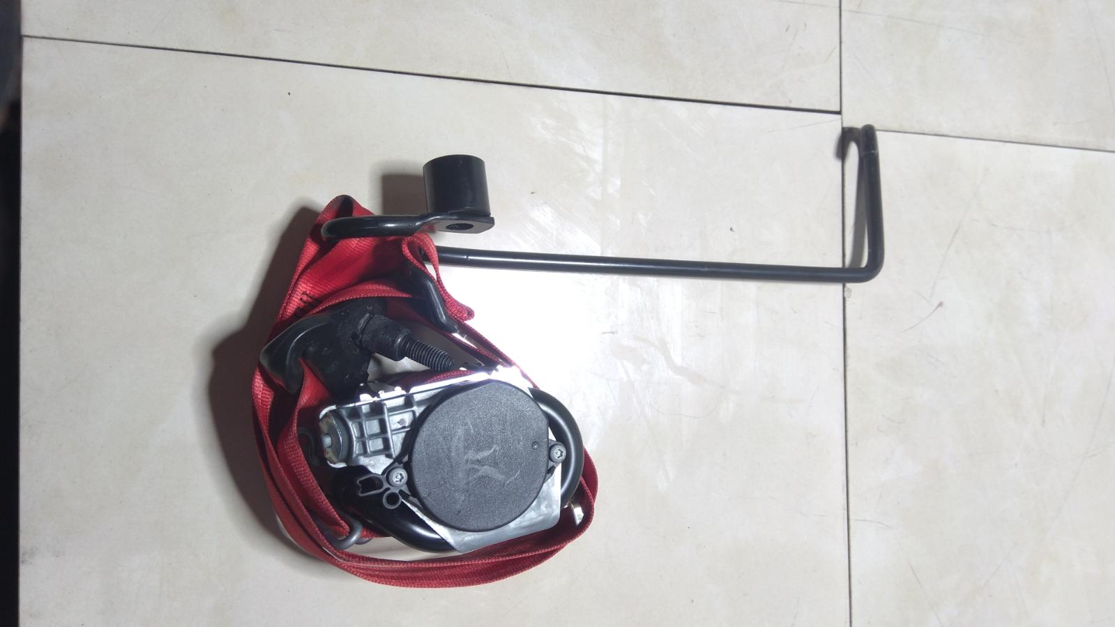 2014 Renault Megane Seatbelt/Stalk View Auto part Seatbelt/Stalk Renault Megane 2014