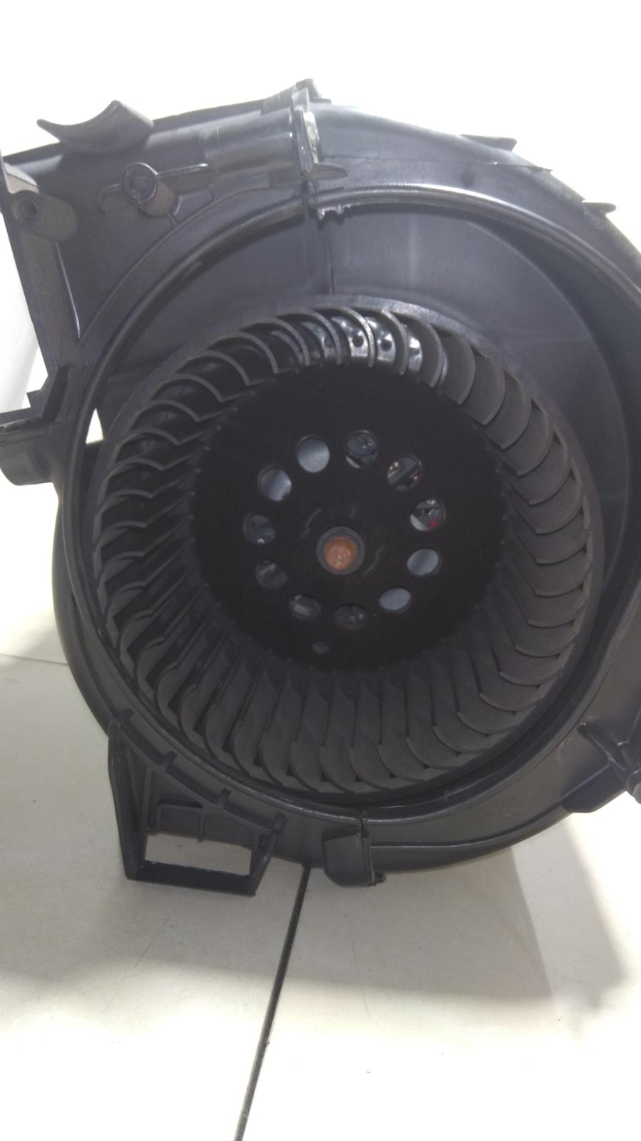 2014 Renault Megane Heater Fan Motor View Auto part Heater Fan Motor Renault Megane 2014