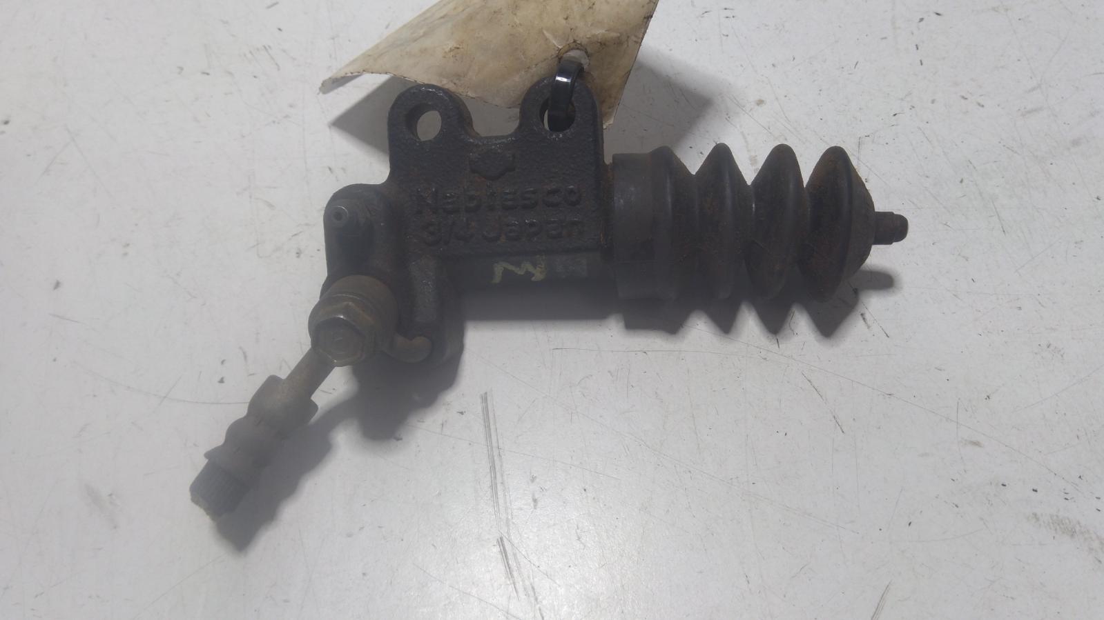 2014 Nissan Navara Slave Cylinder View Auto part Slave Cylinder Nissan Navara 2014