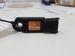 View Auto part Misc Switch/Relay Nissan Navara 2012
