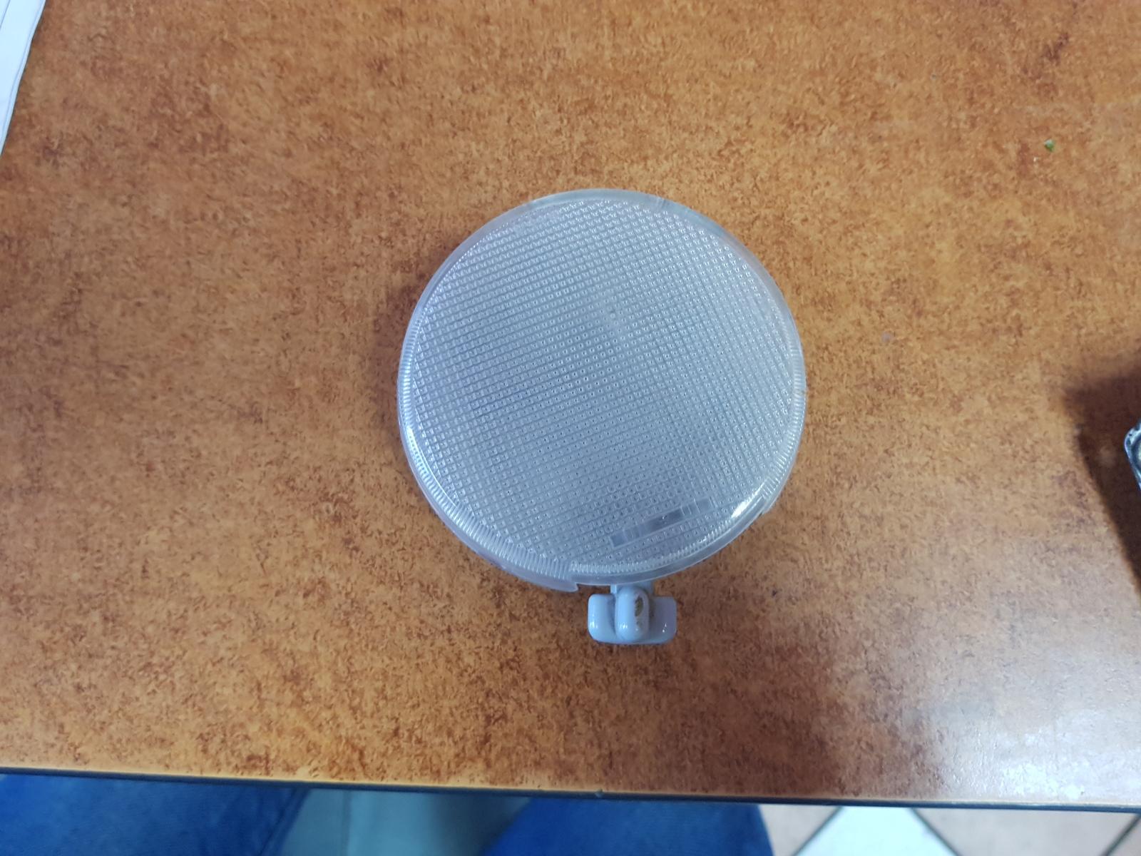 View Auto part Courtesy Light Nissan Patrol 1990