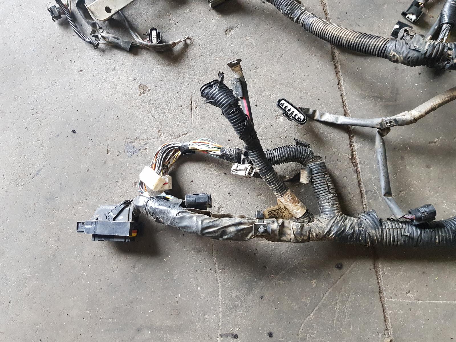 View Auto part Wire Harness Nissan Pathfinder 2009