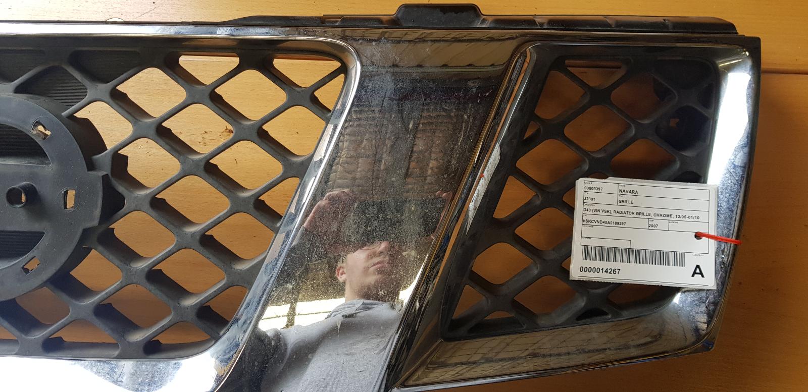 View Auto part Grille Nissan Navara 2007