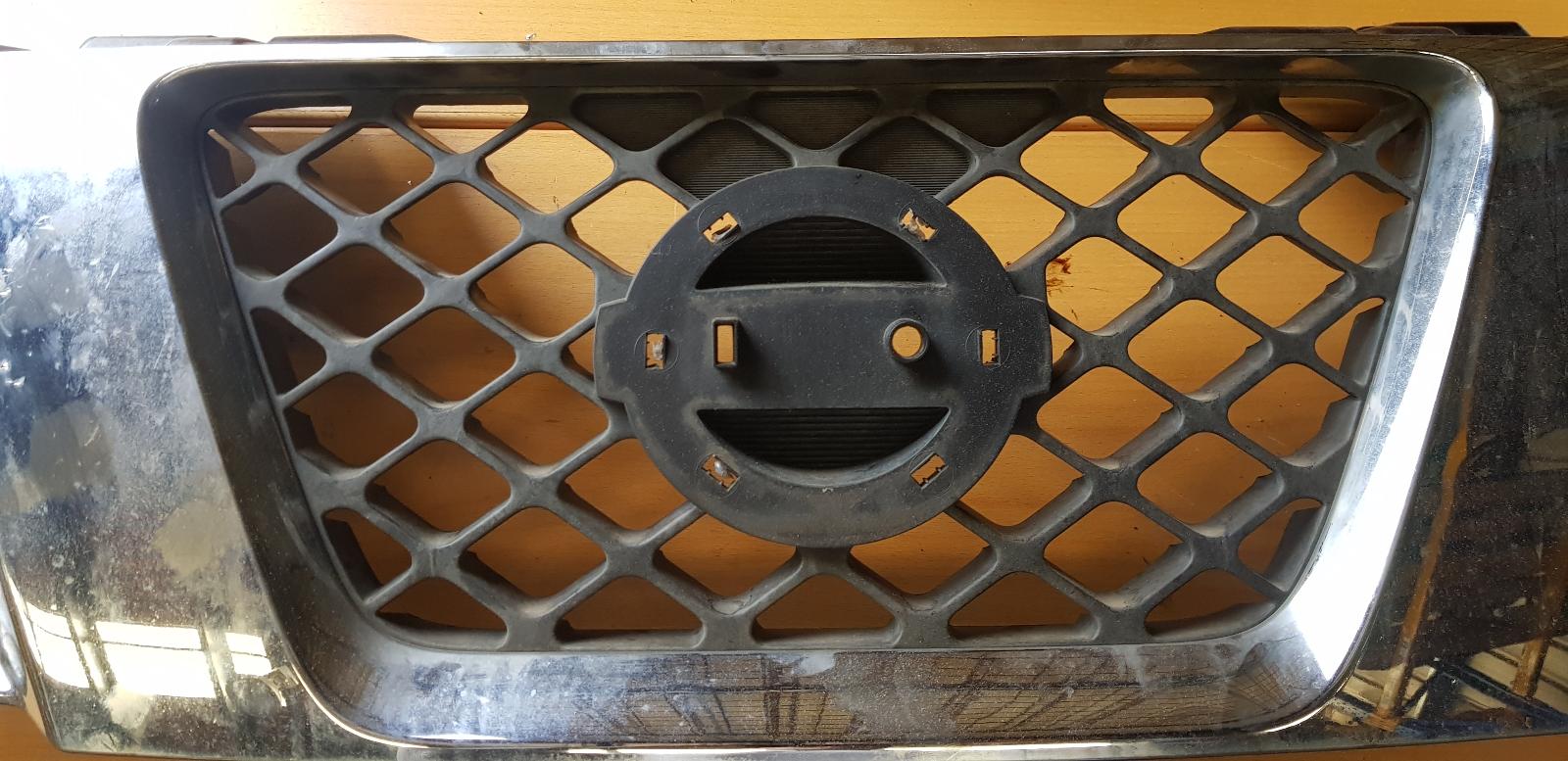 View Auto part Grille Nissan Navara 2007