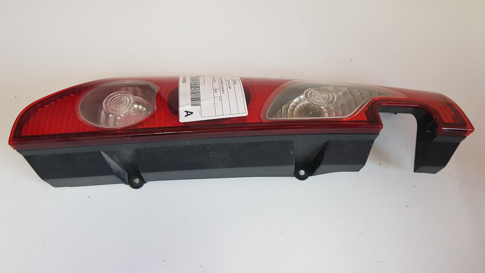 2010 Renault Kangoo Left Taillight View Auto part Left Taillight Renault Kangoo 2010