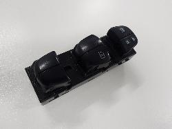 View Auto part Pwr Dr Wind Switch Nissan Navara 2015