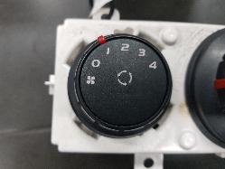 View Auto part Heater/Ac Controls Renault Master 2017