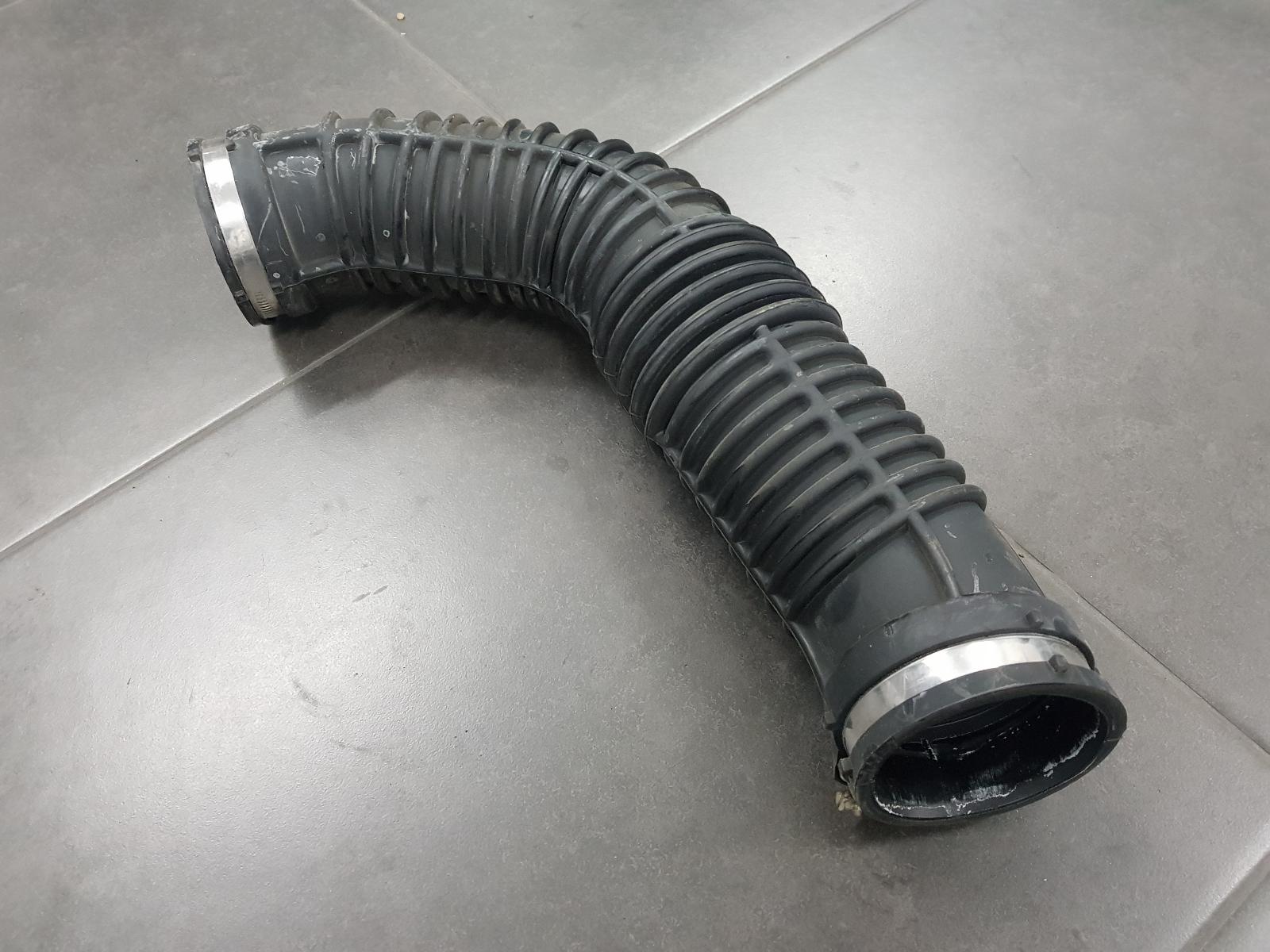 2017 Renault Master Air Cleaner Duct/Hos View Auto part Air Cleaner Duct/Hos Renault Master 2017