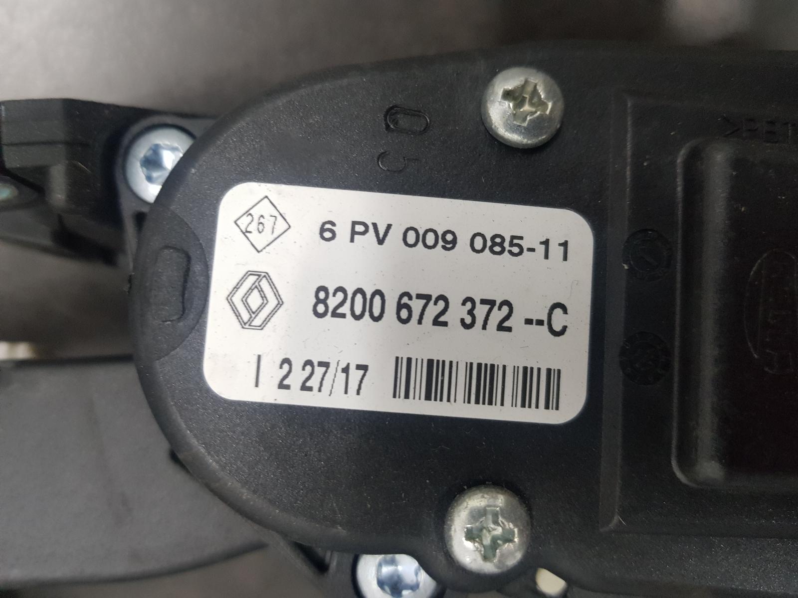 View Auto part Pedal Assembly Renault Master 2017