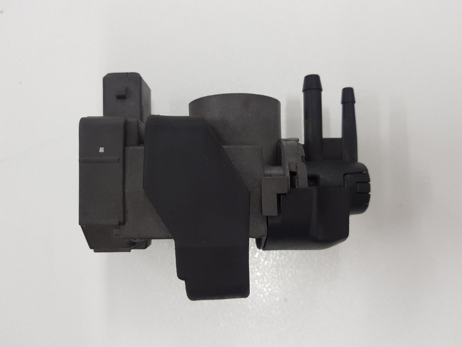 View Auto part Misc Renault Master 2017