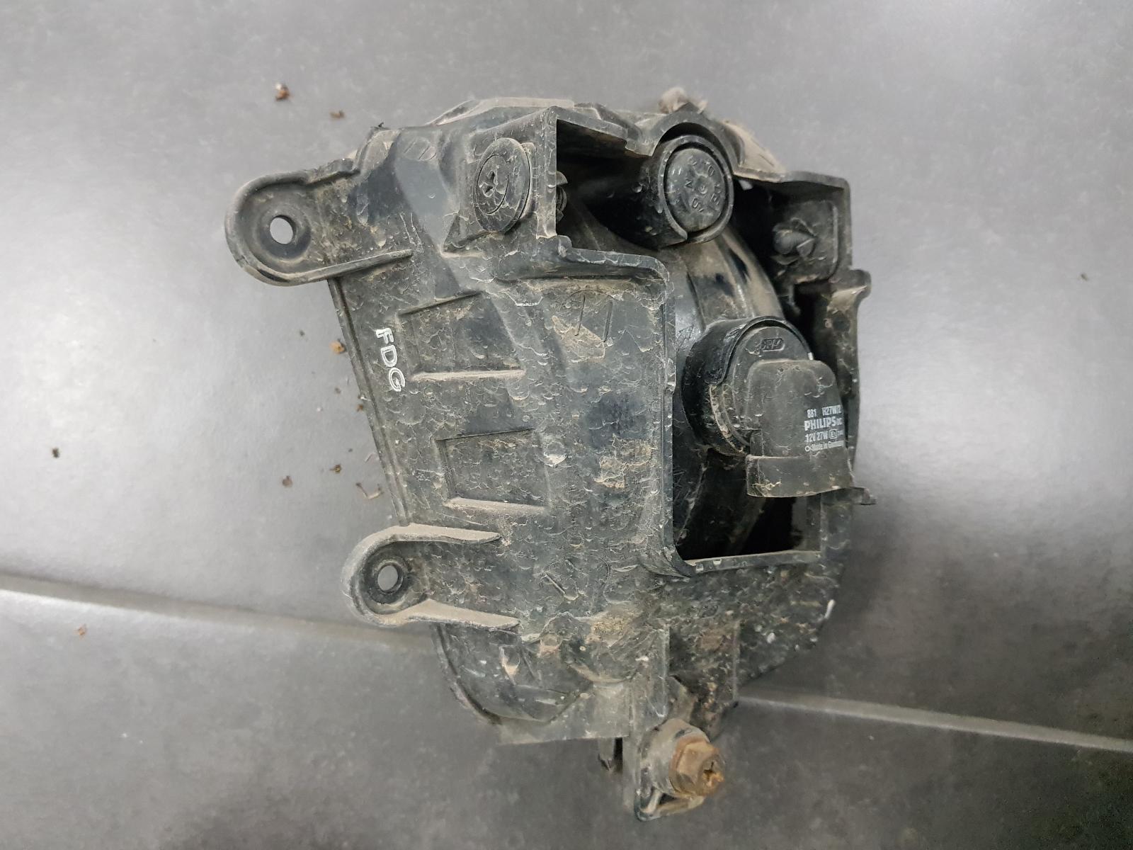 2010 Kia Cerato Right Indicator/Fog/Side View Auto part Right Indicator/Fog/Side Kia Cerato 2010