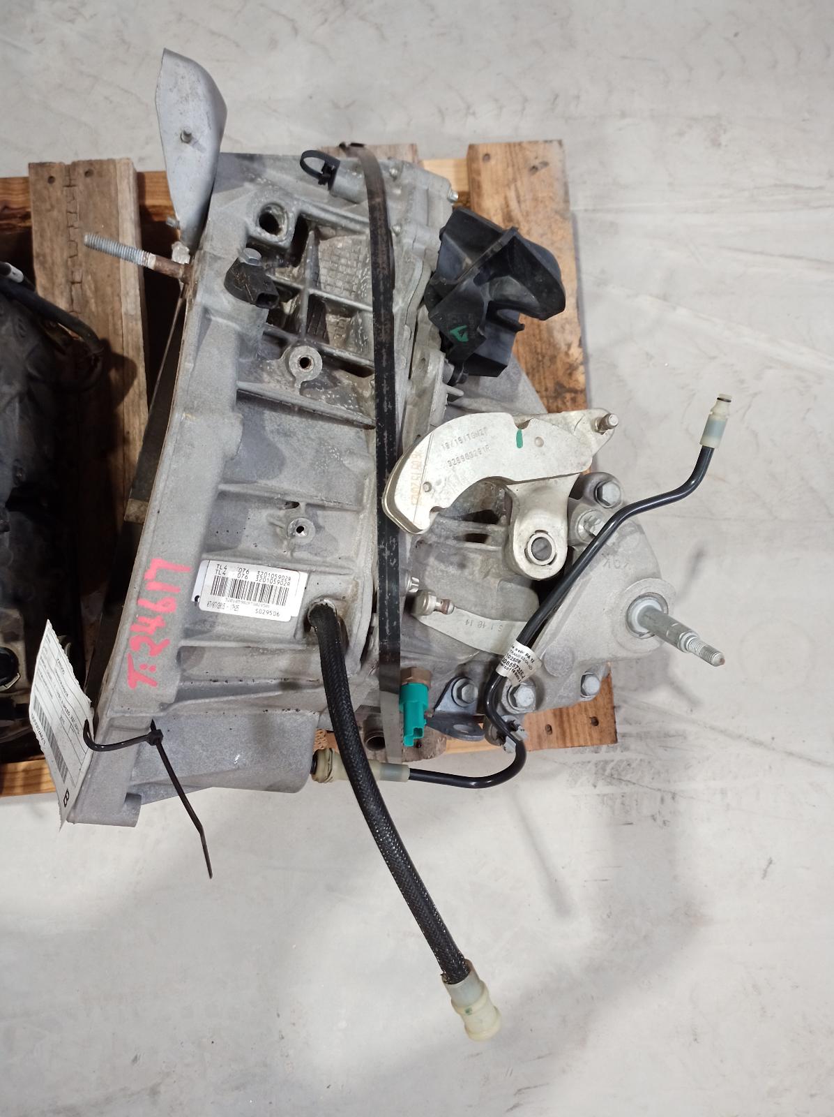 View Auto part Trans/Gearbox Renault Kangoo 2015
