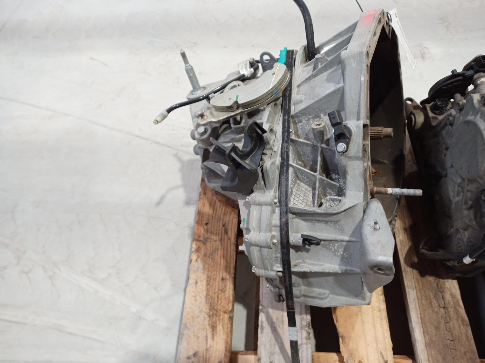 View Auto part Trans/Gearbox Renault Kangoo 2015