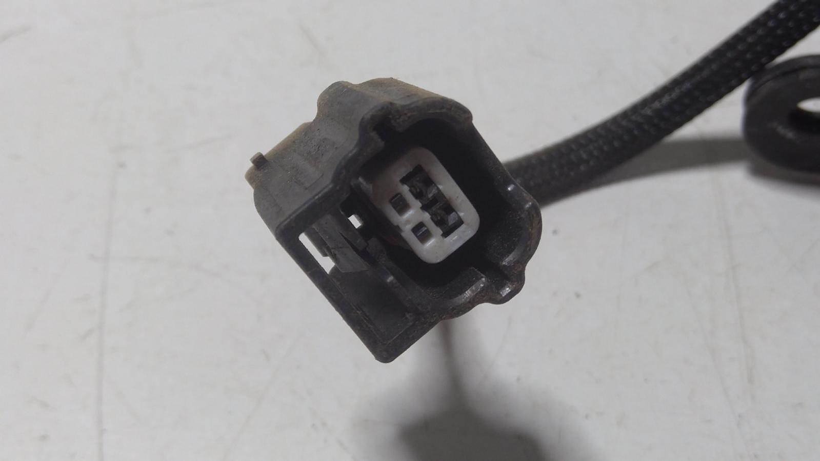 View Auto part Bonnet Lock/Support Renault Megane 2014