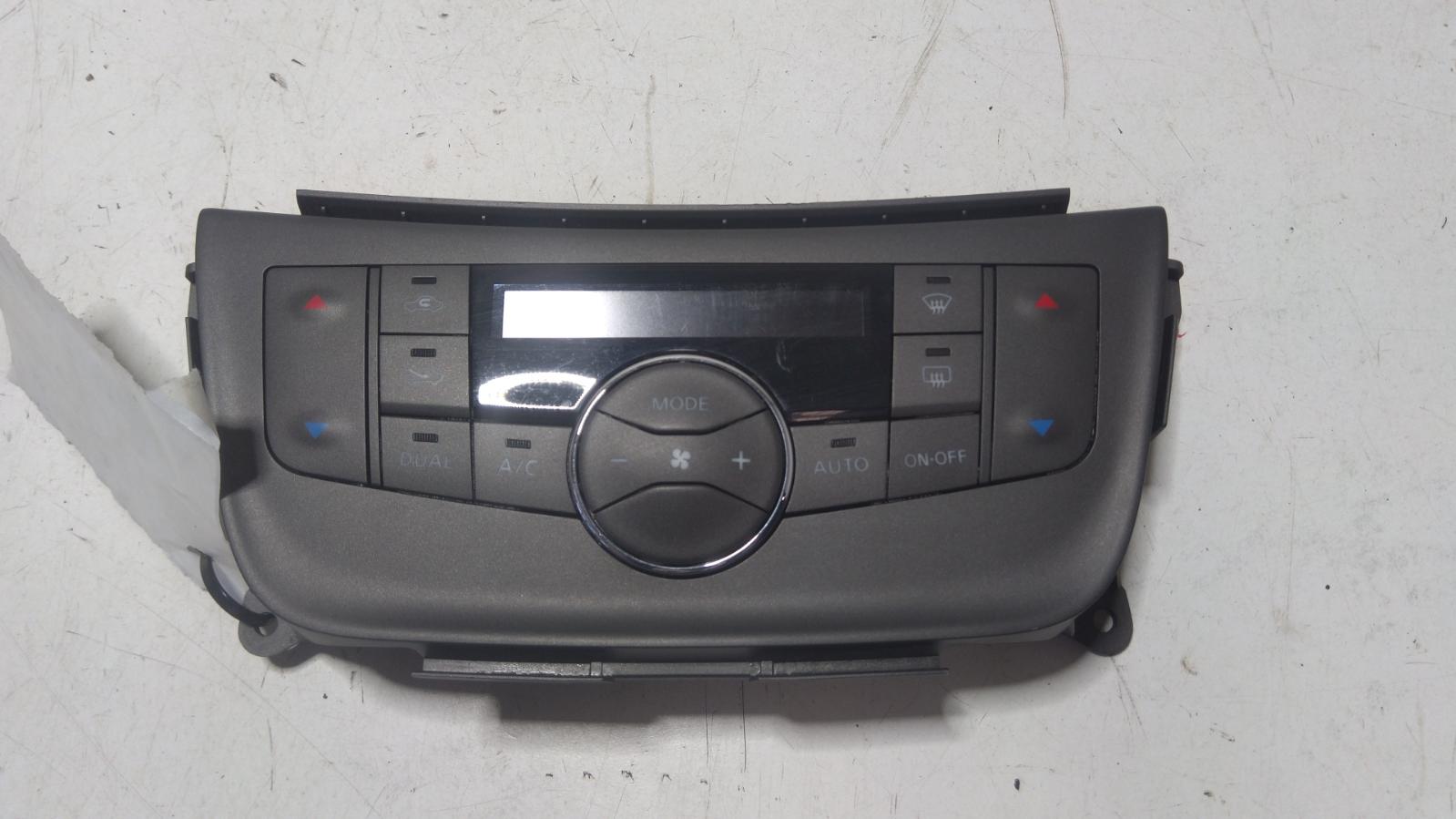View Auto part Heater/Ac Controls Nissan Pulsar 2013