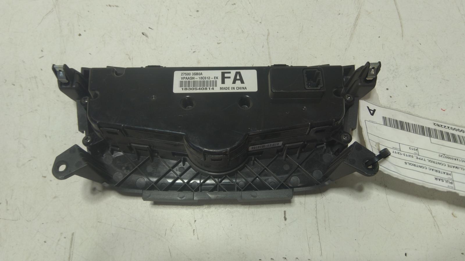 View Auto part Heater/Ac Controls Nissan Pulsar 2013