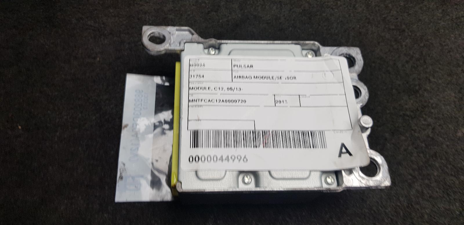 2013 Nissan Pulsar Airbag Module/Sensor View Auto part Airbag Module/Sensor Nissan Pulsar 2013