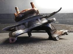 View Auto part Right Front Hub Assembly Nissan Pulsar 2013