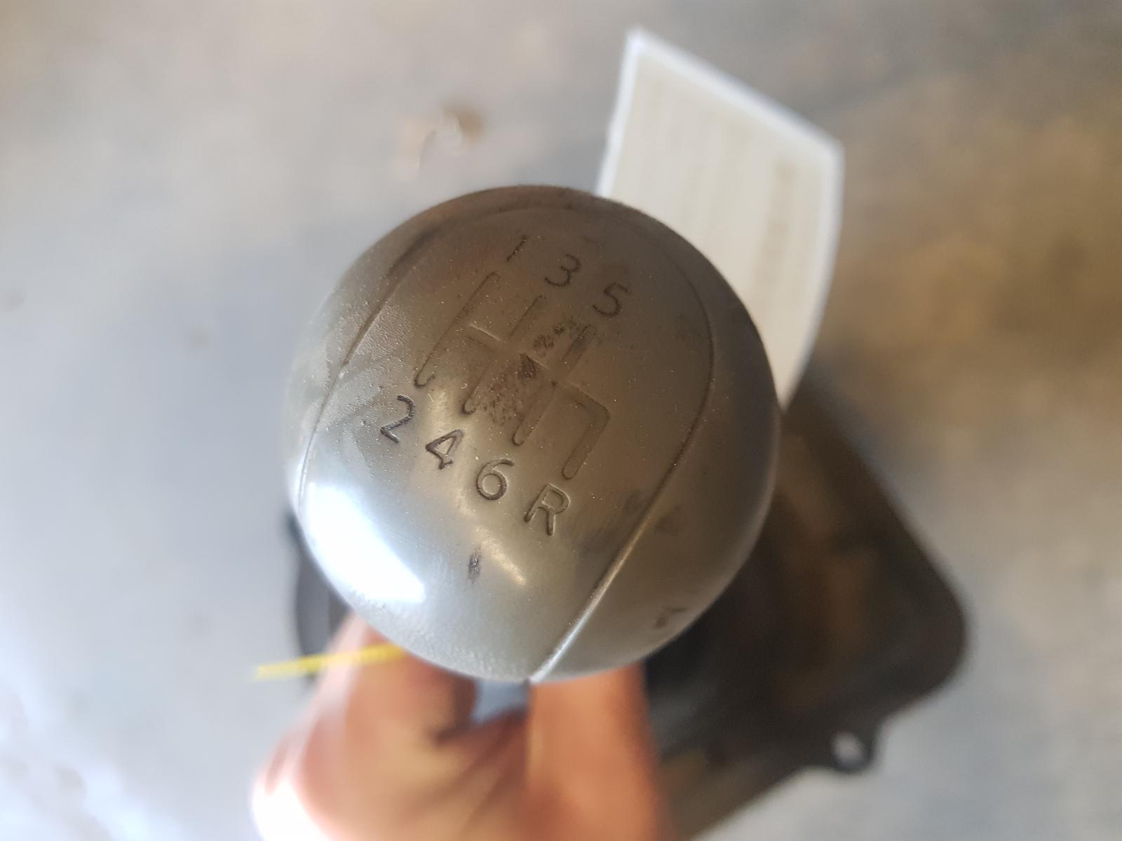 View Auto part Gear Stick/Shifter Nissan Navara 2009