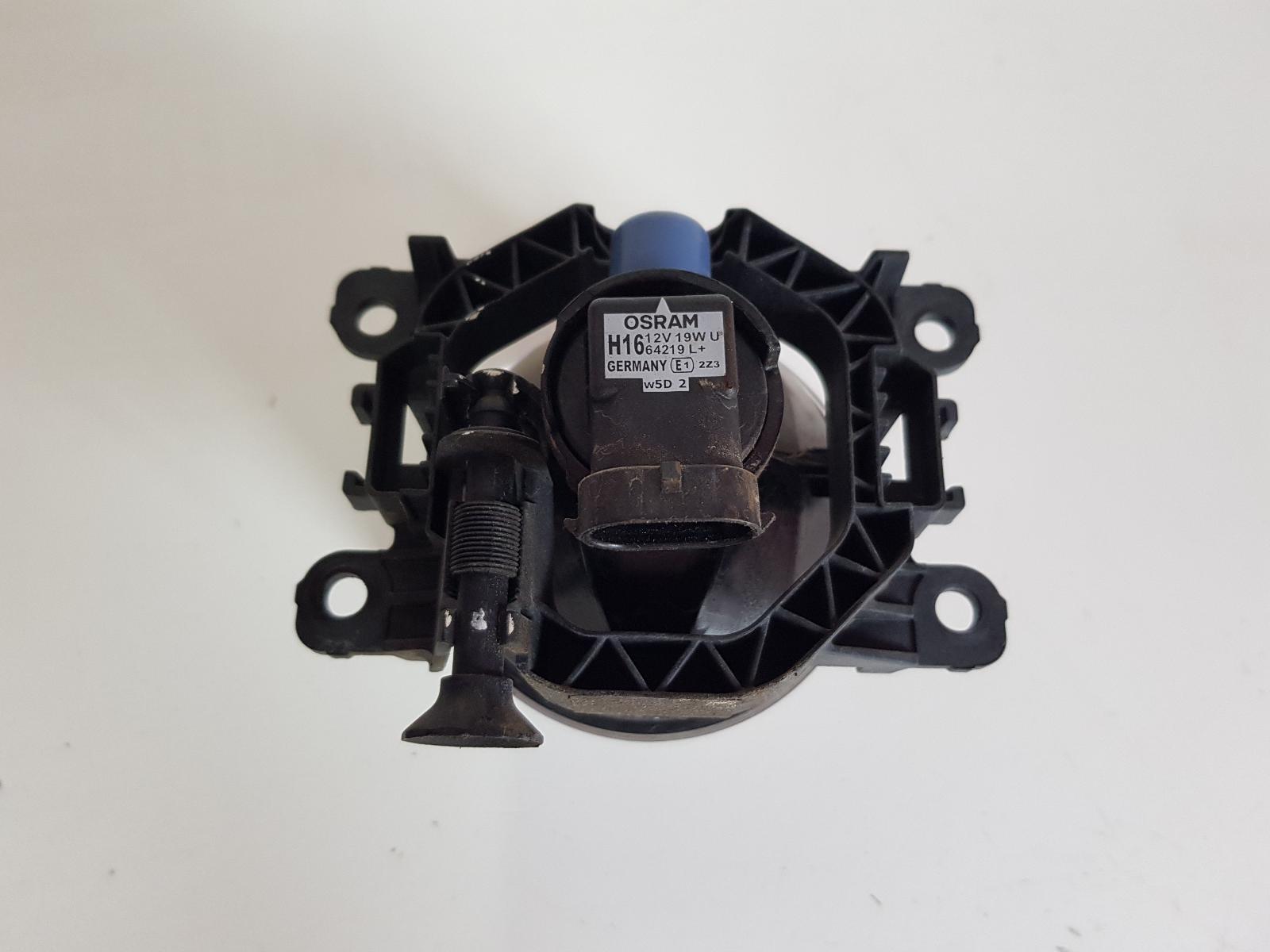 View Auto part Left Indicator/Fog/Side Renault Clio 2016
