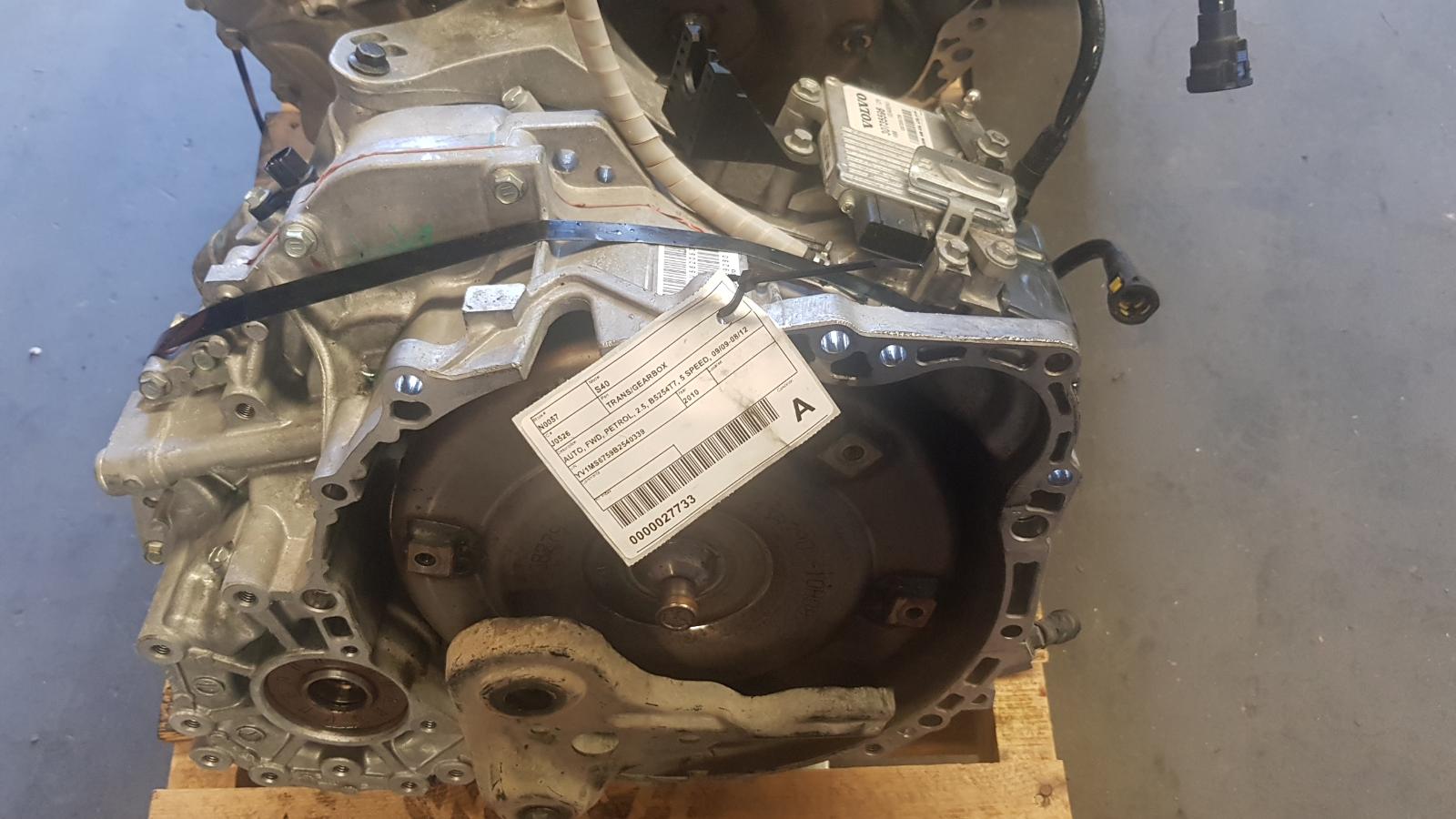 View Auto part Trans/Gearbox Volvo S40 2010