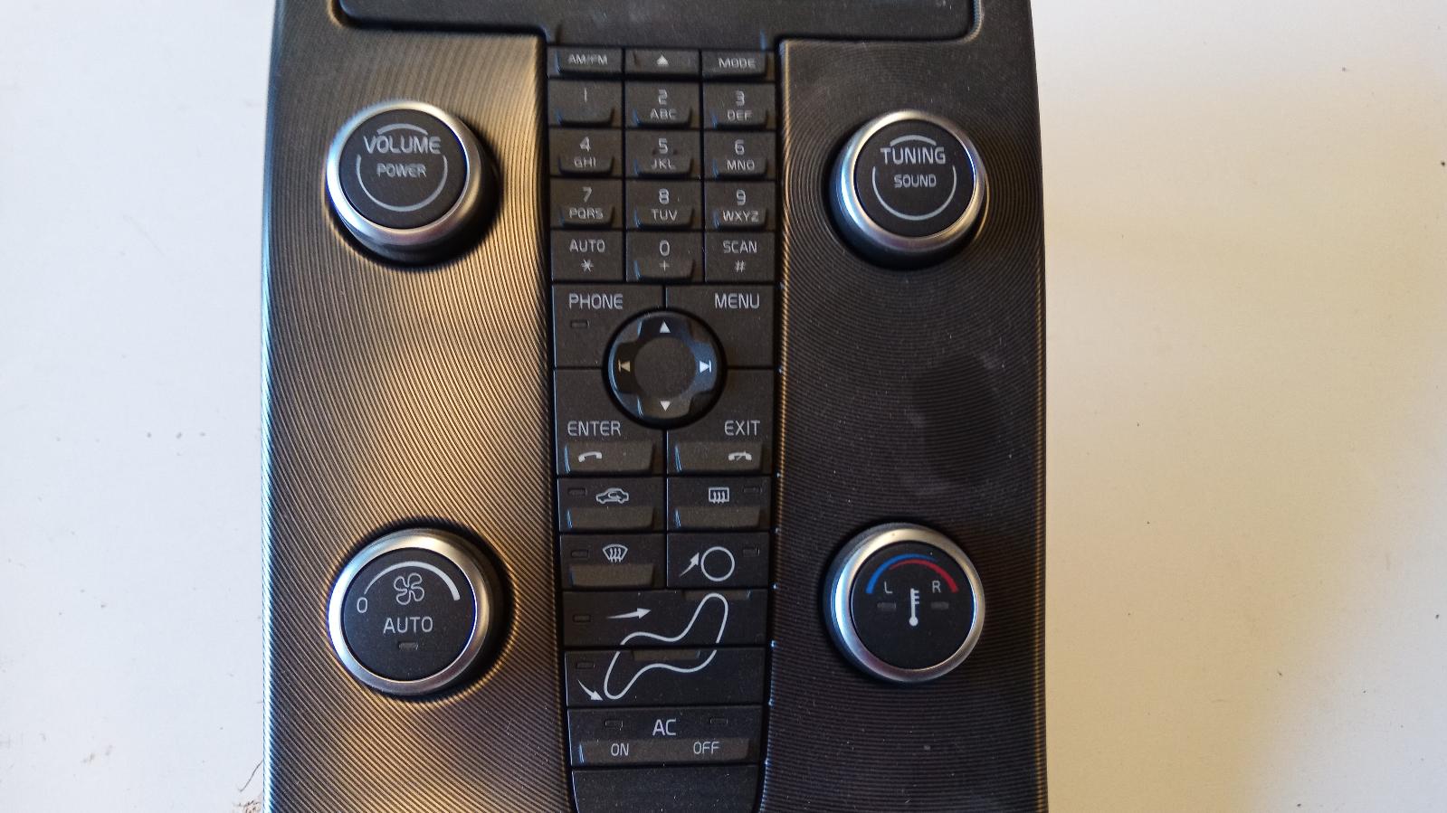 View Auto part Heater/Ac Controls Volvo S40 2010