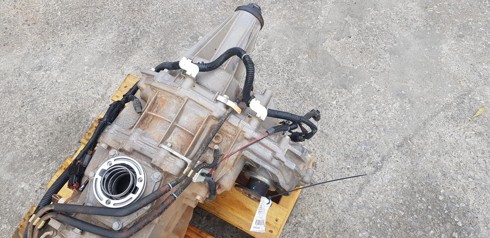 View Auto part Transfer Case Nissan Navara 2009