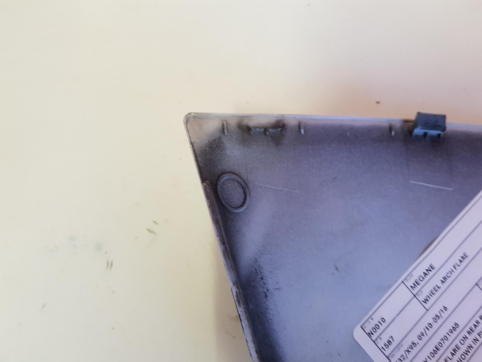 View Auto part Wheel Arch Flare Renault Megane 2014