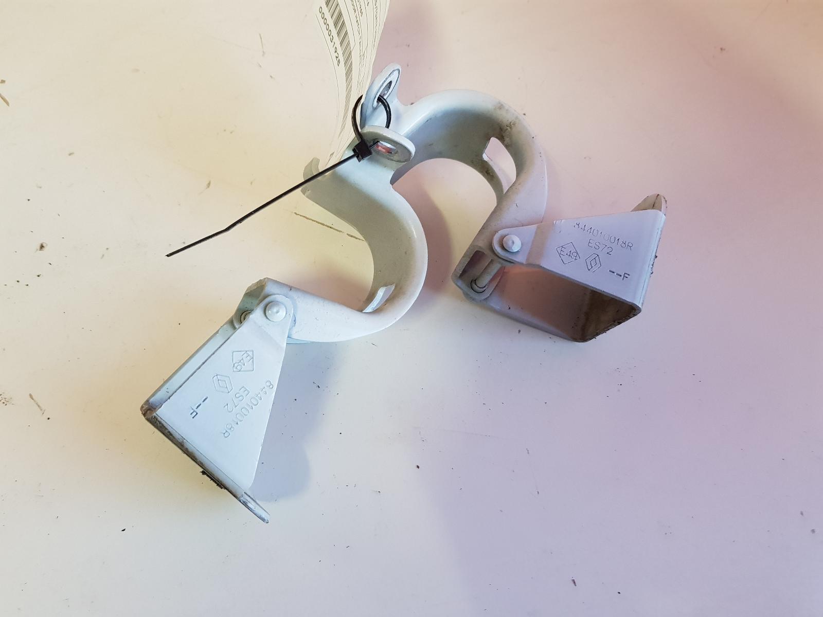 View Auto part Bootlid/Tgate Hinge Renault Megane 2014