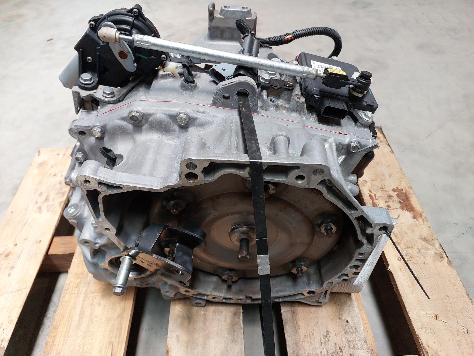 View Auto part Trans/Gearbox Peugeot 3008 2017