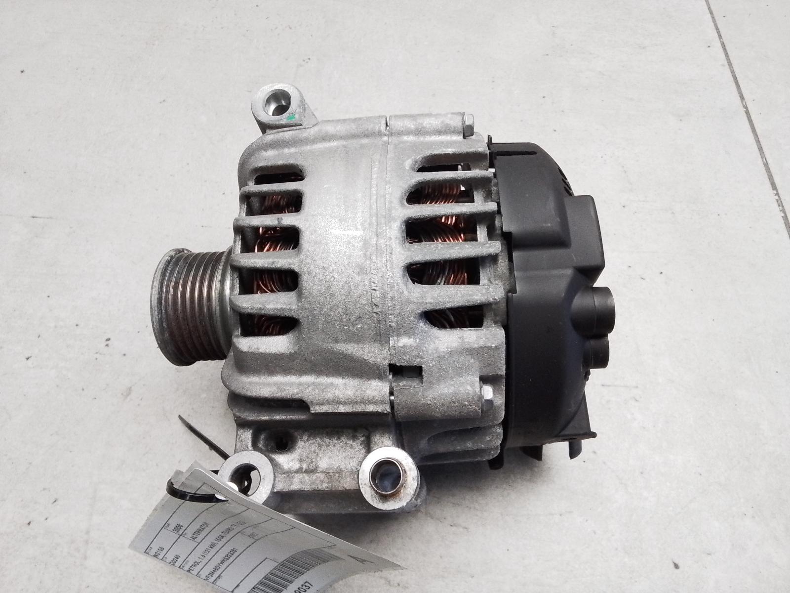 View Auto part Alternator Peugeot 3008 2017