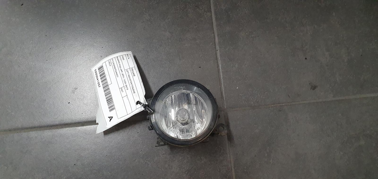 2007 Renault Megane Left Indicator/Fog/Side View Auto part Left Indicator/Fog/Side Renault Megane 2007