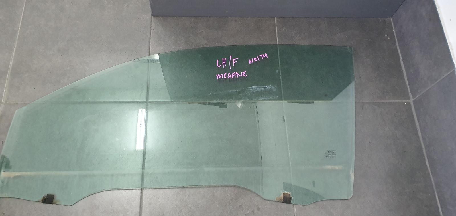 2007 Renault Megane Left Front Door Window View Auto part Left Front Door Window Renault Megane 2007