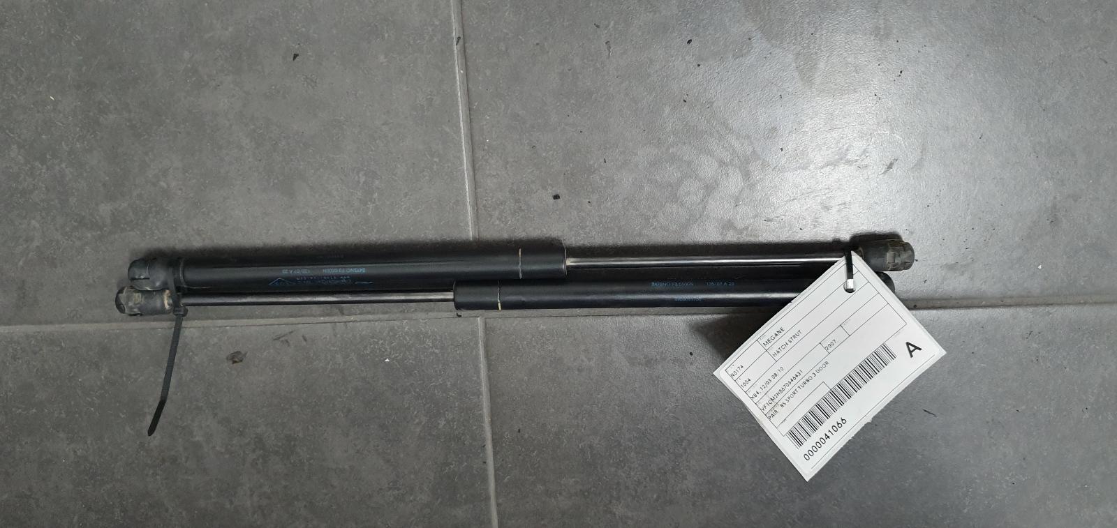 2007 Renault Megane Hatch Strut View Auto part Hatch Strut Renault Megane 2007