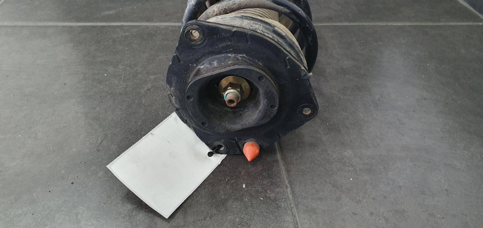 2007 Renault Megane Right Front Strut View Auto part Right Front Strut Renault Megane 2007